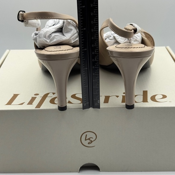 LifeStride Teller Taupe Peep Toe Heels Sz 10W - Picture 4 of 7